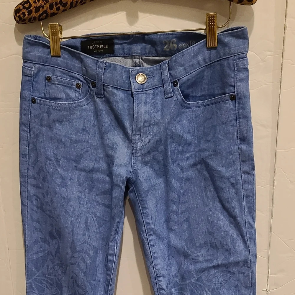 J.Crew Toothpick women's blue jeans size.26 leaf prints ankle (27 in inseam) - Picture 7 of 10